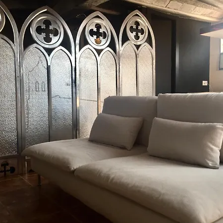 Atic Historic A Apartment